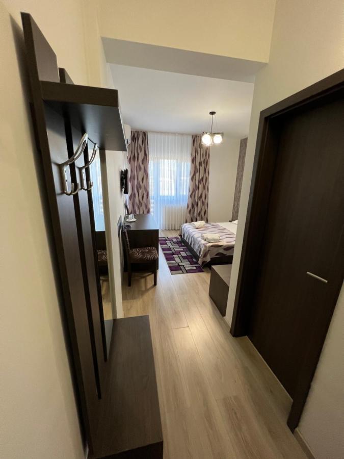 Motel Infinit Târgu Jiu Екстериор снимка