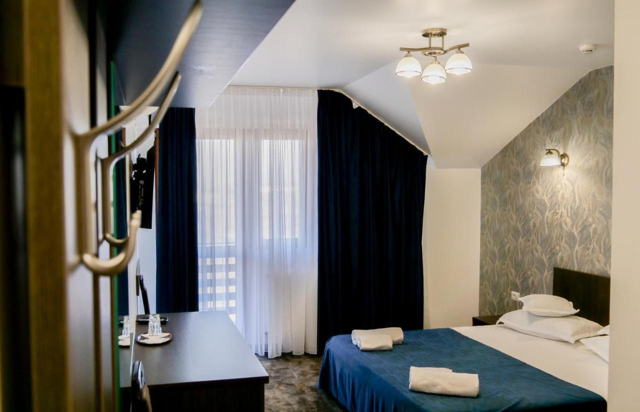 Motel Infinit Târgu Jiu Екстериор снимка