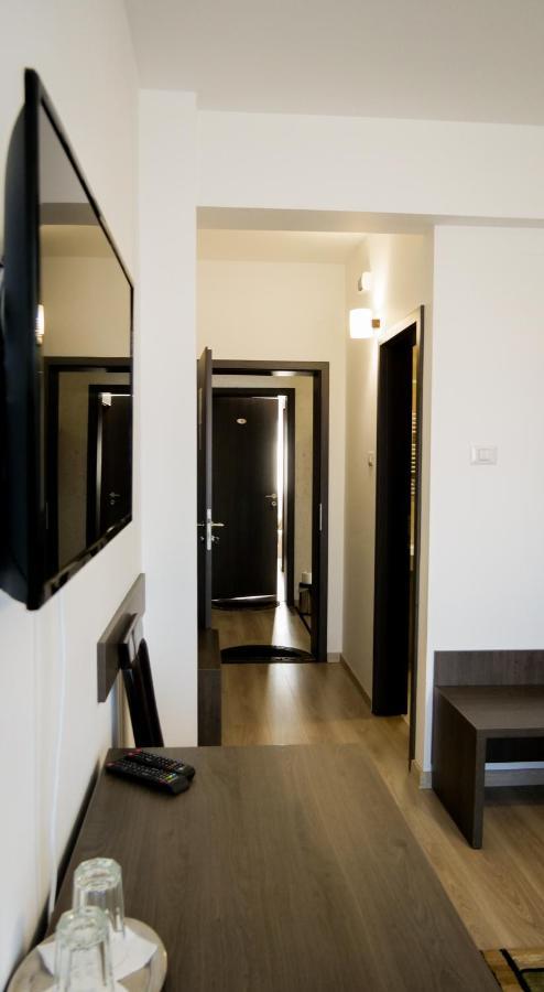 Motel Infinit Târgu Jiu Екстериор снимка