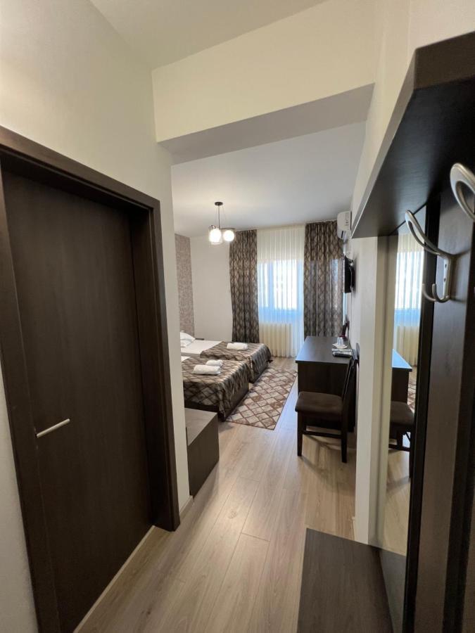 Motel Infinit Târgu Jiu Екстериор снимка
