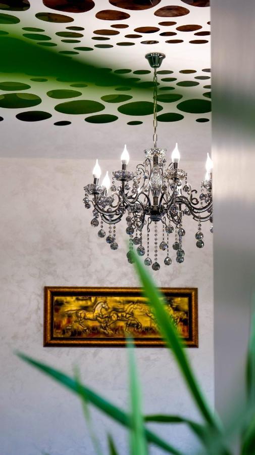 Motel Infinit Târgu Jiu Екстериор снимка