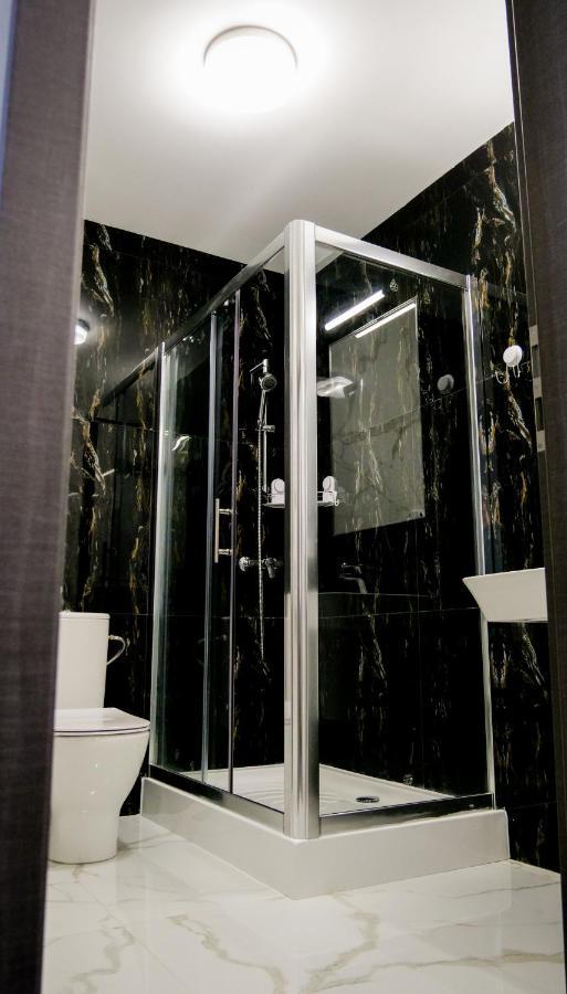 Motel Infinit Târgu Jiu Екстериор снимка